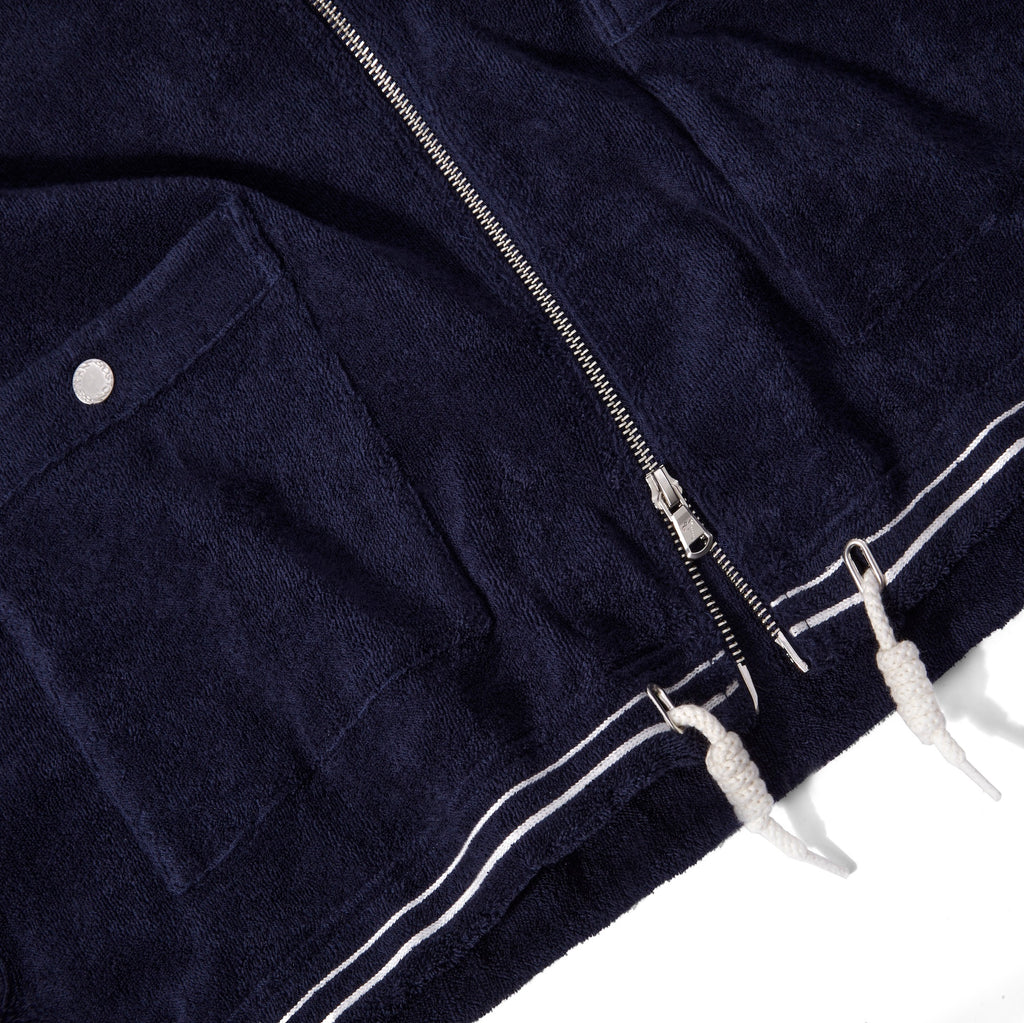 Close-up product image of the 'Boston Whaler' Cabana (navy) and its drawstrings with barrel stopper knots.