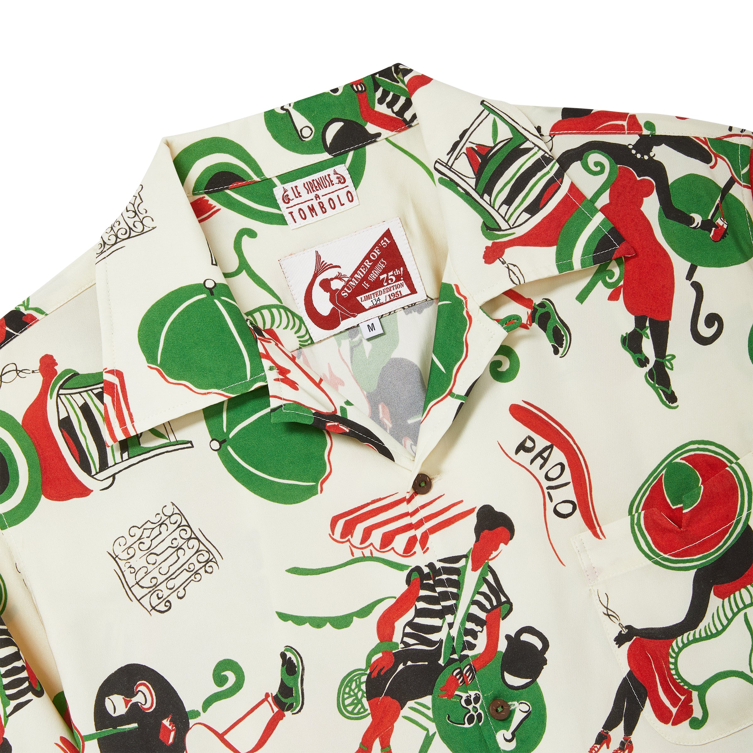 Close-up of custom Le Sirenuse x Tombolo interior label.