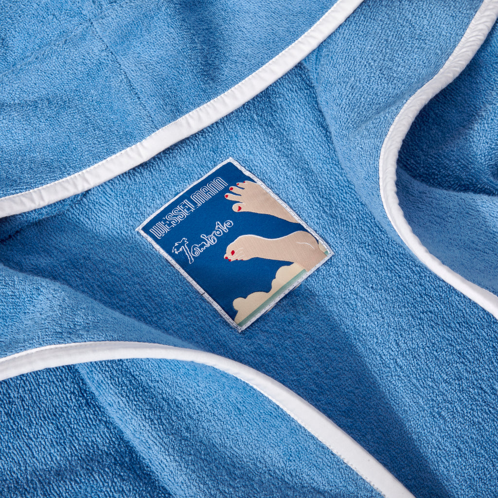 Close up of Wesselmann Tombolo interior label 