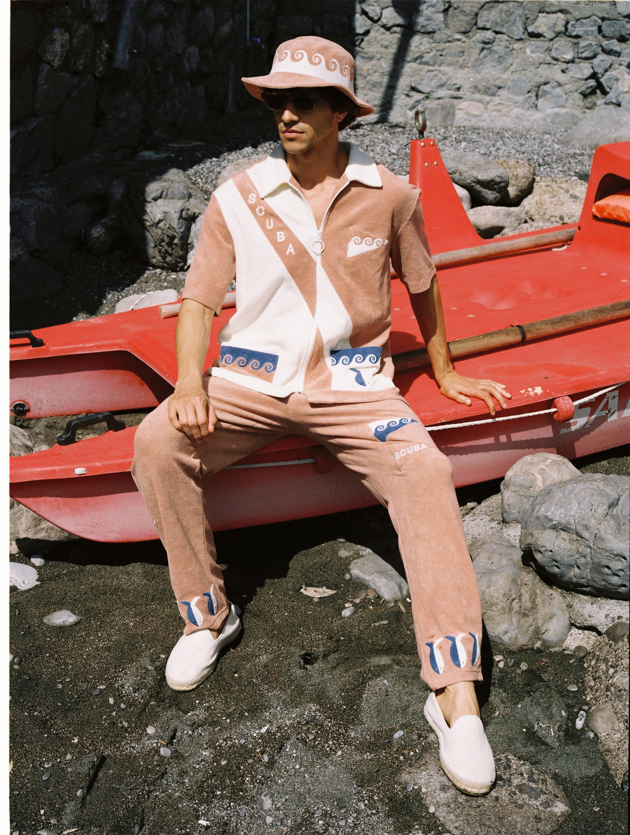 Scuba' Bucket Hat x Hôtel Magique (Organic Cotton) – Tombolo Company